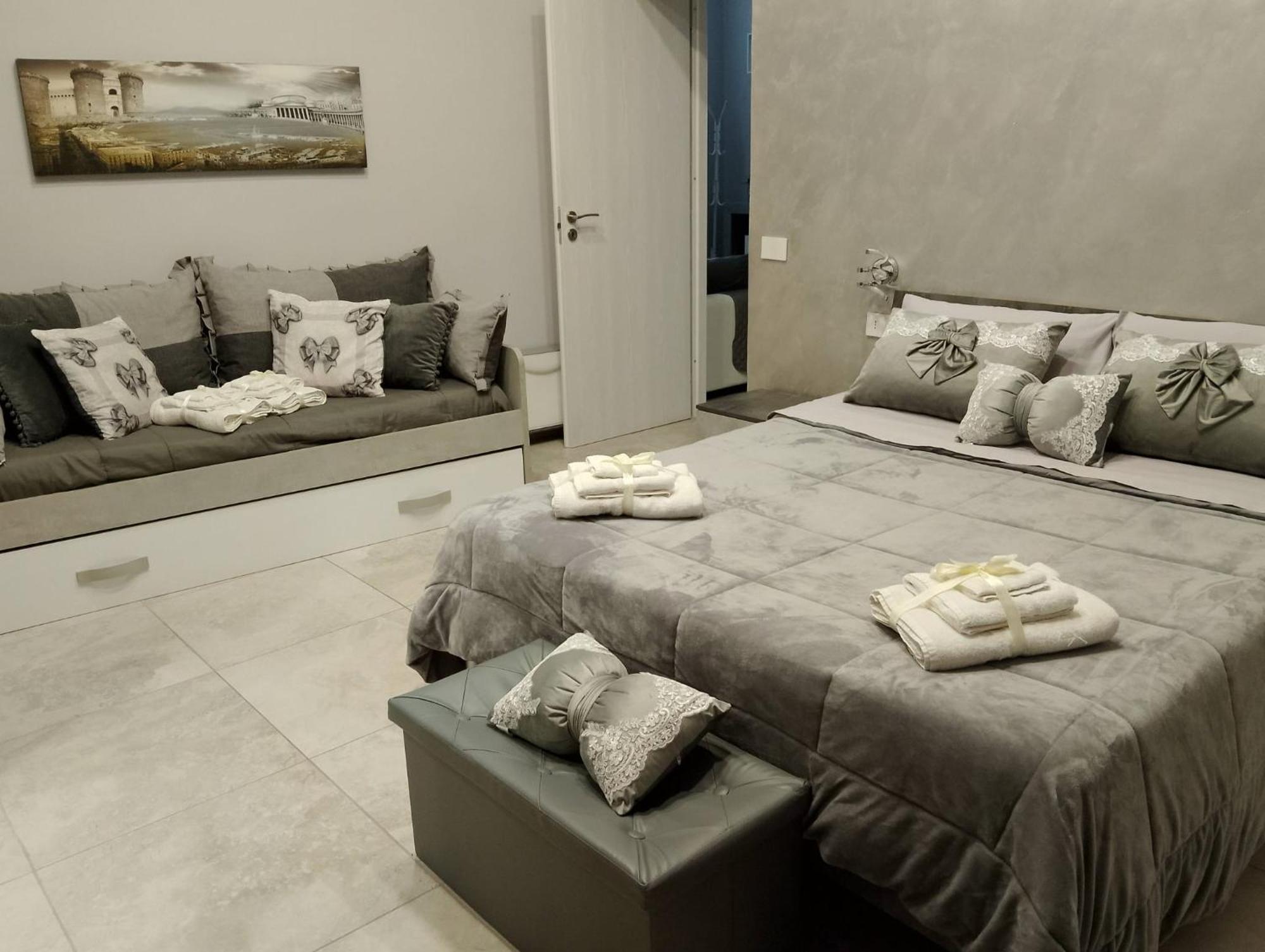 Mary House Napoli Centro Leilighet Eksteriør bilde
